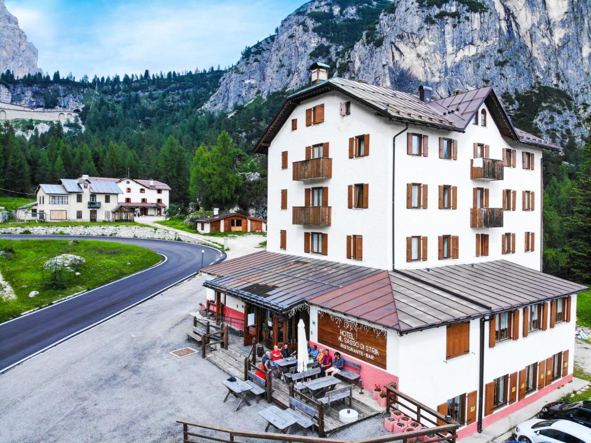 Hotel Al Sasso Di Stria Andraz Exterior photo