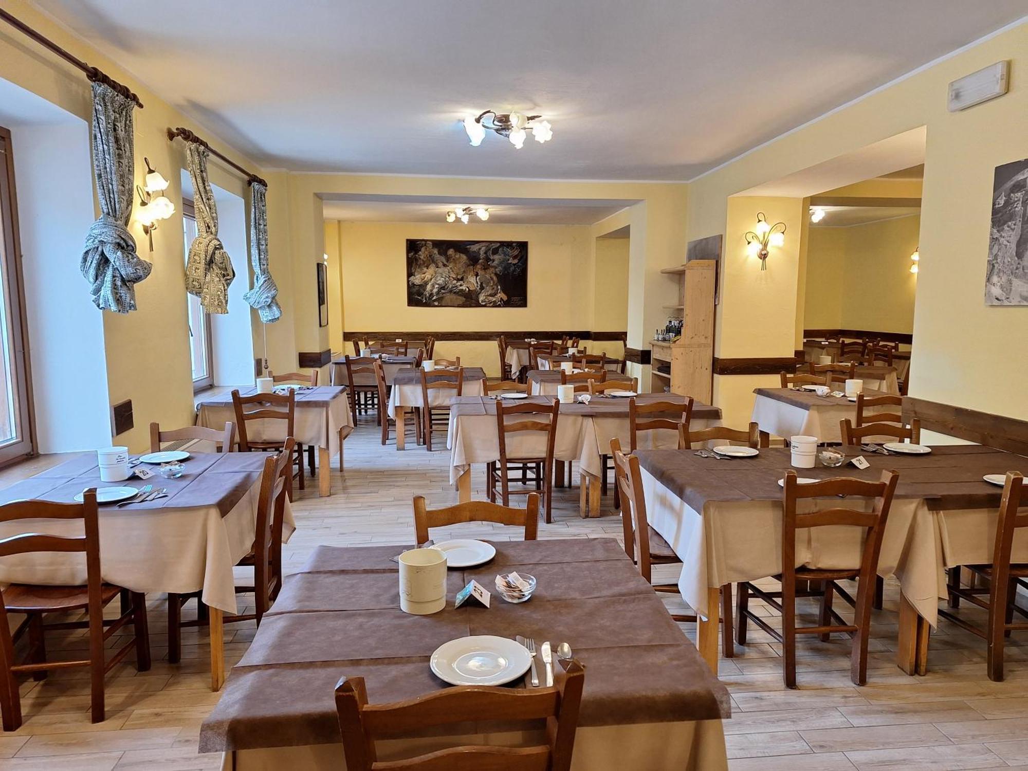 Hotel Al Sasso Di Stria Andraz Exterior photo