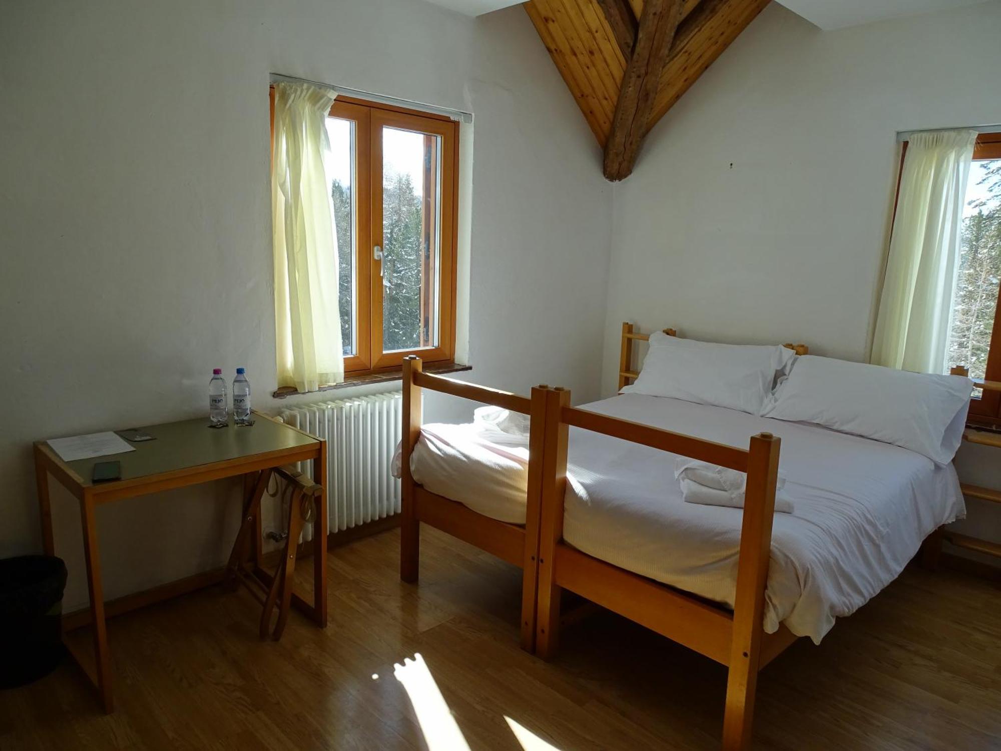 Hotel Al Sasso Di Stria Andraz Exterior photo